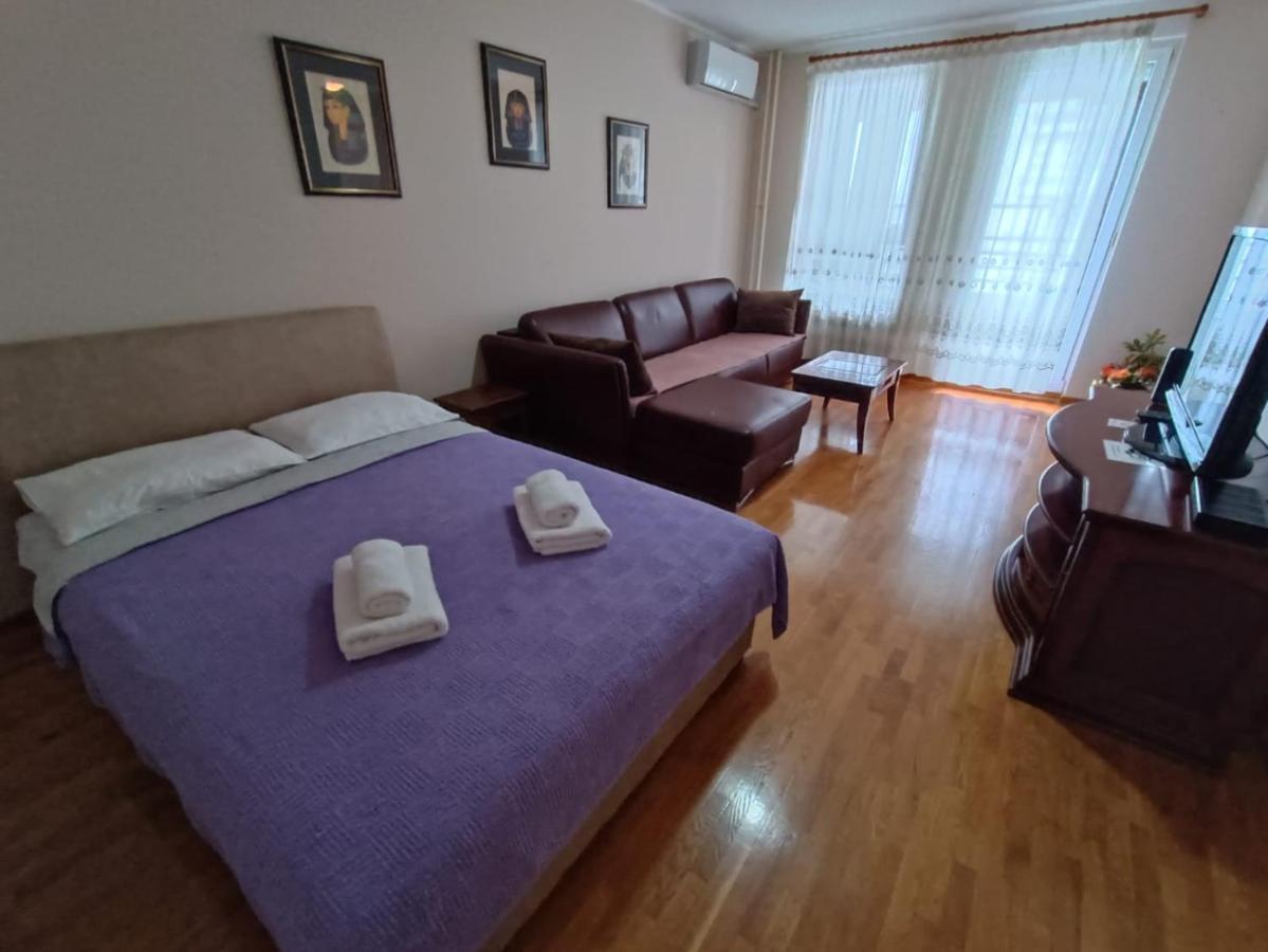 Apartments Belville Lux Belgrad Oda fotoğraf