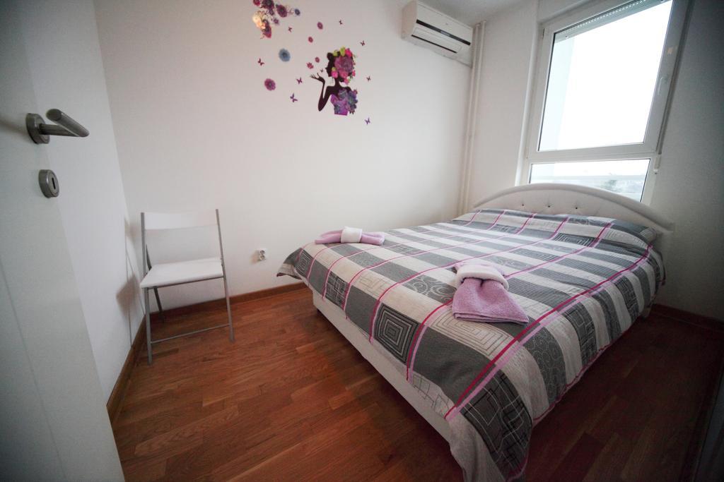 Apartments Belville Lux Belgrad Oda fotoğraf